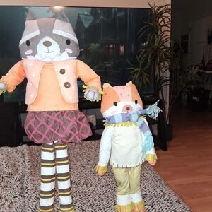 Source Unknown Orange and Gray Fox Plush Decor Set